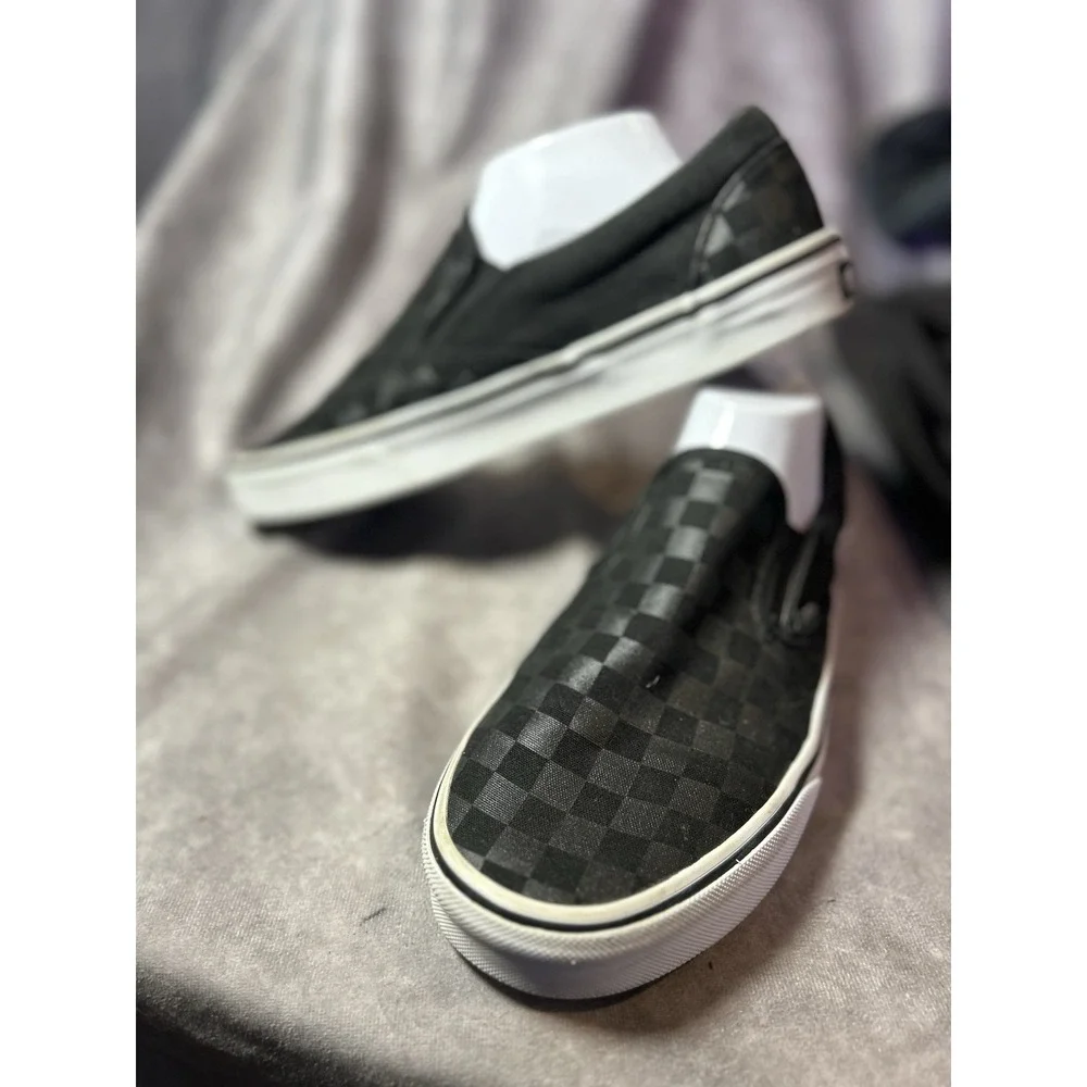 VANS Classic Checkerboard Men's Black/White Canvas Slip-On Comfort Rubber